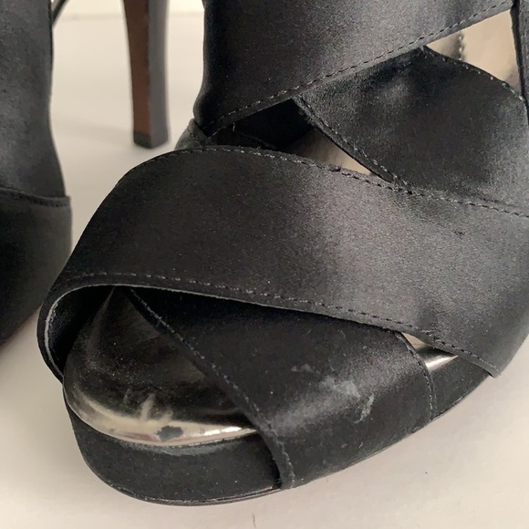 BCBG MaxAzria Peep Toe Platform Slingback Sandals - Picture 10 of 16